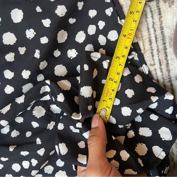 Chic Black and White Polka Dot Set - Picture 4 of 11